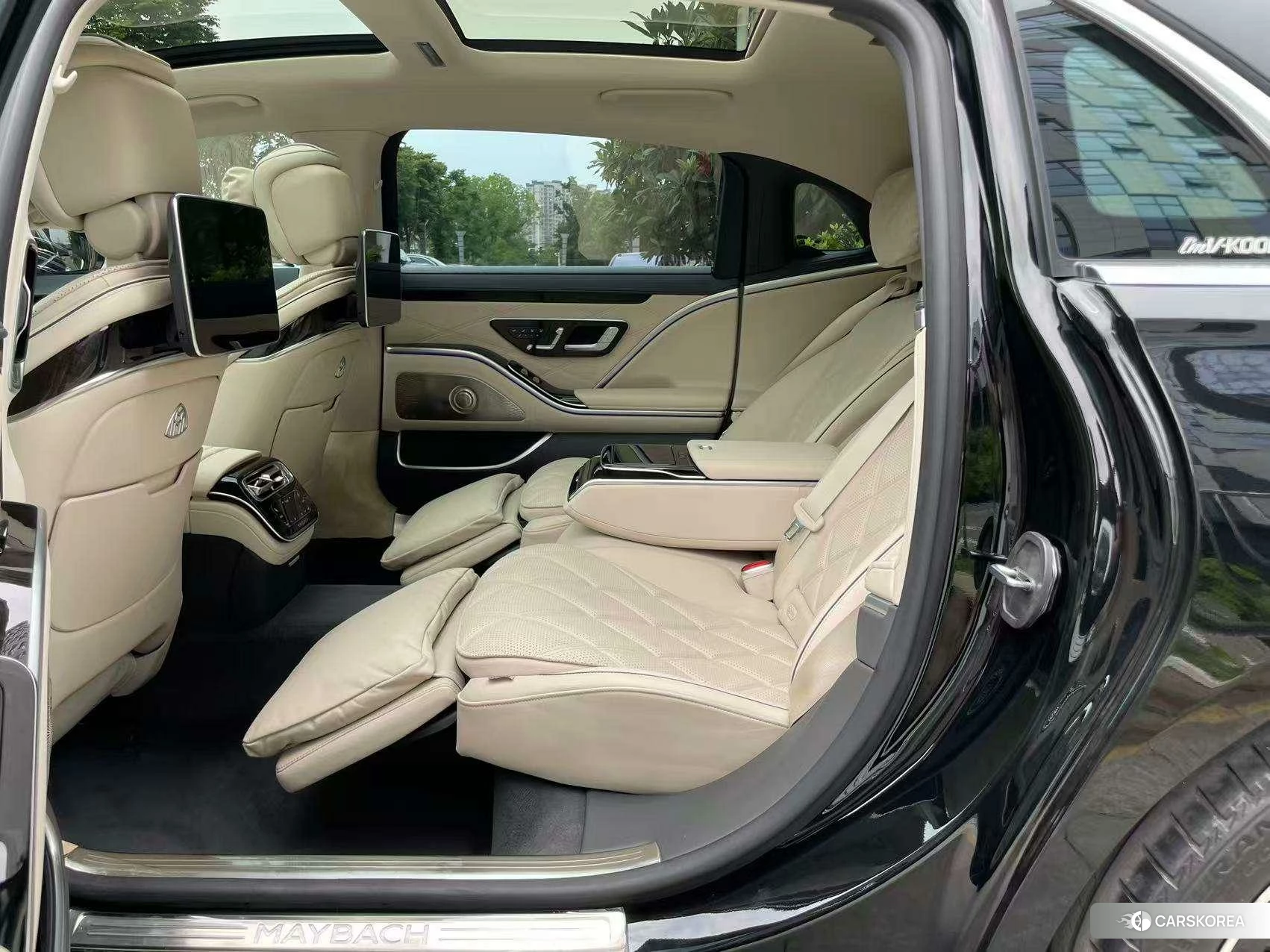Mercedes-Benz Maybach S-class id 4493000 из Китая 16