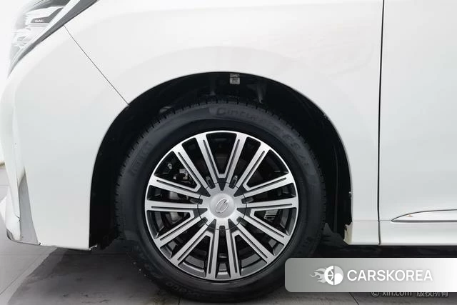 GAC Trumpchi Trumpchi M8 id 4210325 из Китая 17