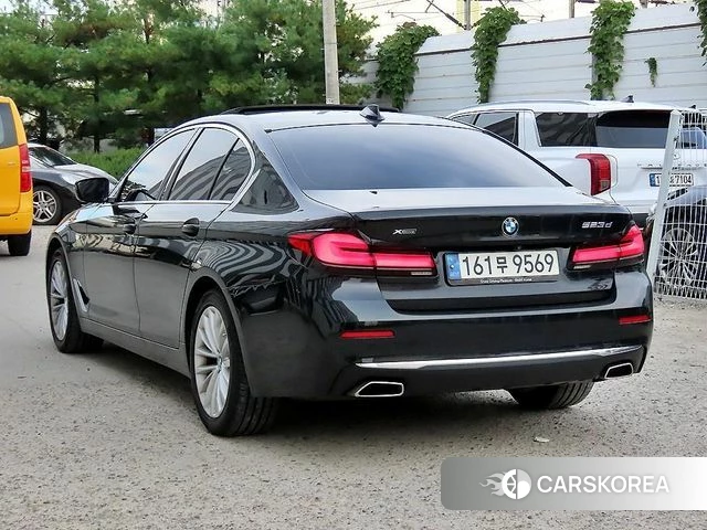 BMW 5 Series (G30) id 4637279 из Кореи 13