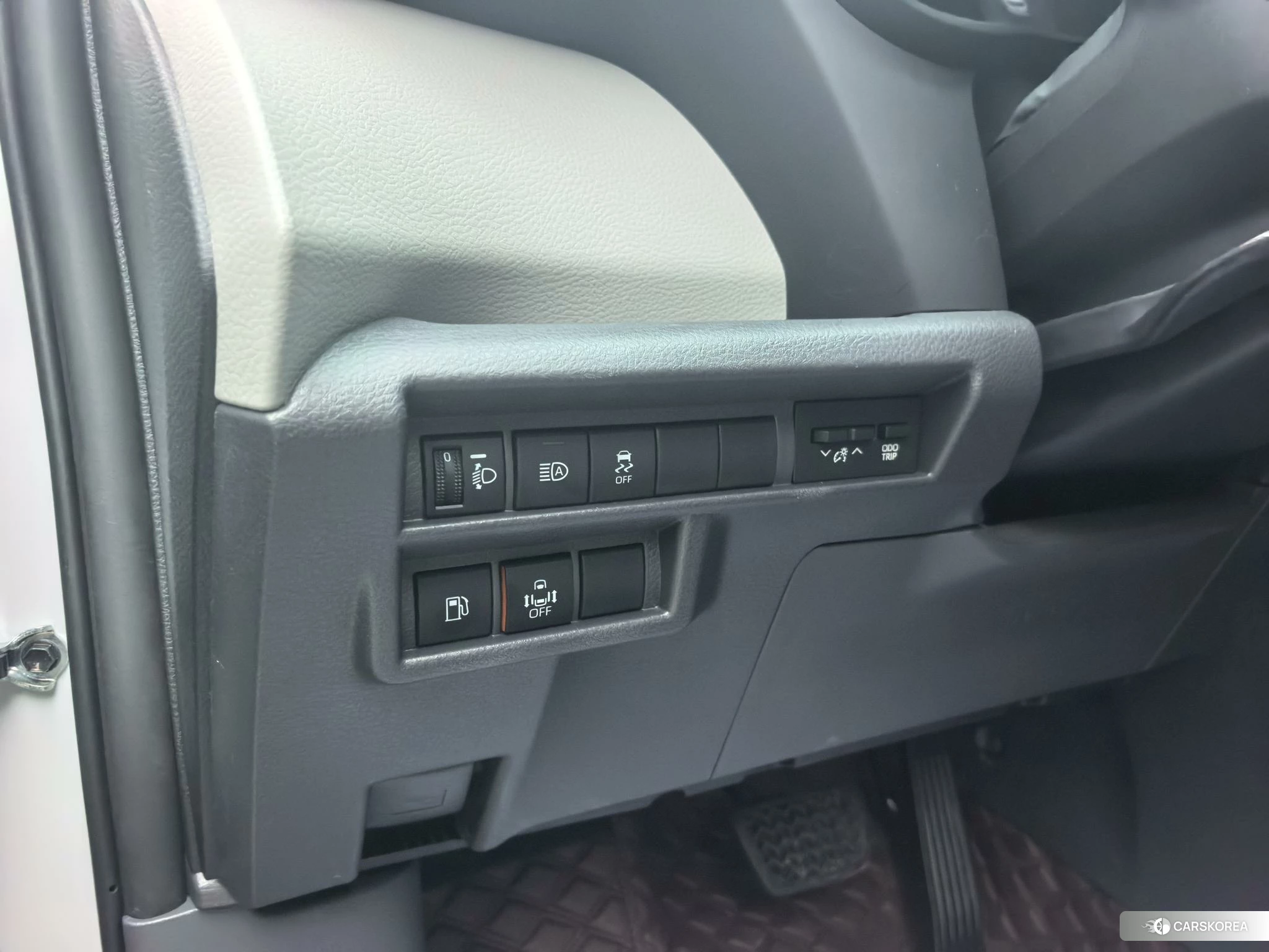 Toyota Grevia id 4515271 из Китая 8