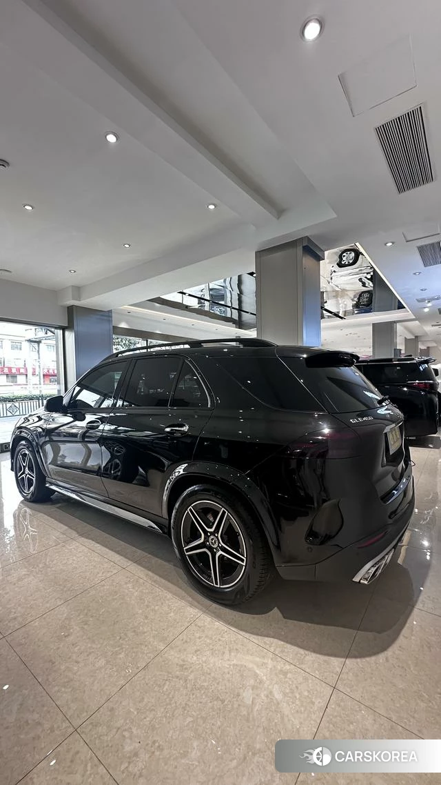 Mercedes-Benz GLE (import) 2024 Черный из Китая, фото 5