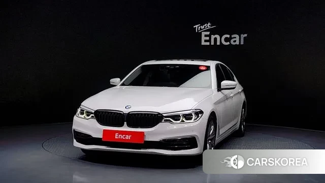 BMW 5 Series (G30) id 3412813 из Кореи 13