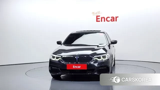 BMW 5 Series (G30) id 3356386 из Кореи 13