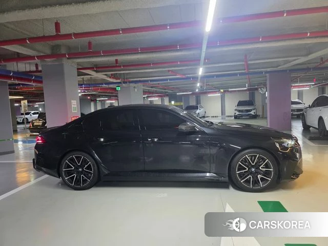 BMW M5 (G90) id 4756806 из Кореи 7