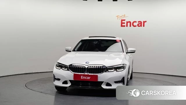 BMW 3 Series (G20) id 4018771 из Кореи 13