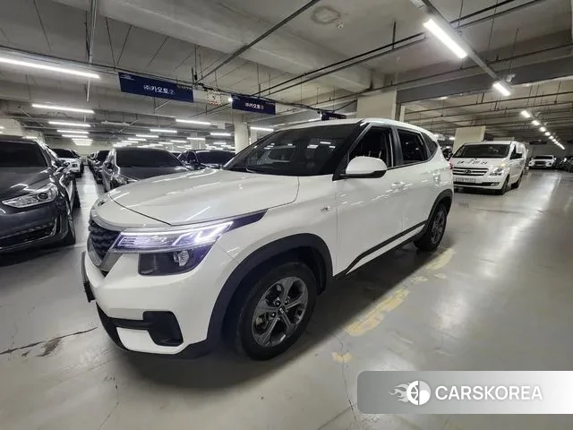 Kia Seltos 2019 Белый из Кореи, фото 5