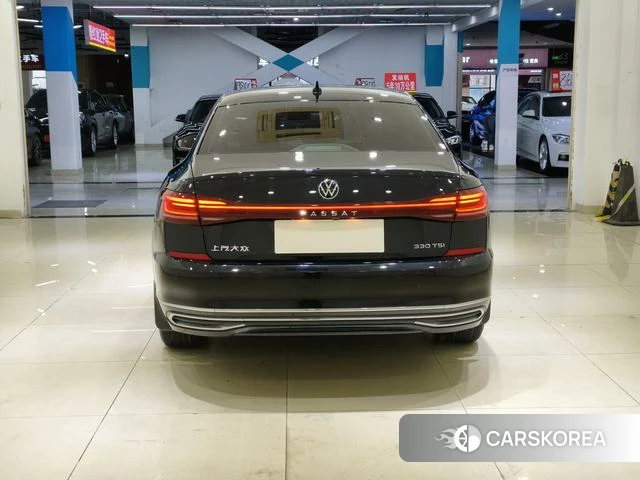 Volkswagen Passat id 4276955 из Китая 7