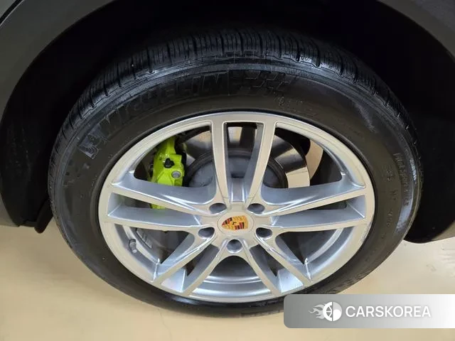 Porsche Cayenne (PO536) id 3509494 из Кореи 13