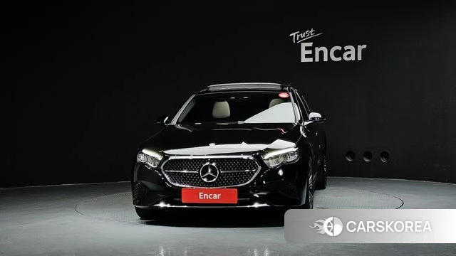 Mercedes-Benz E-Class W214 id 4407813 из Кореи 23