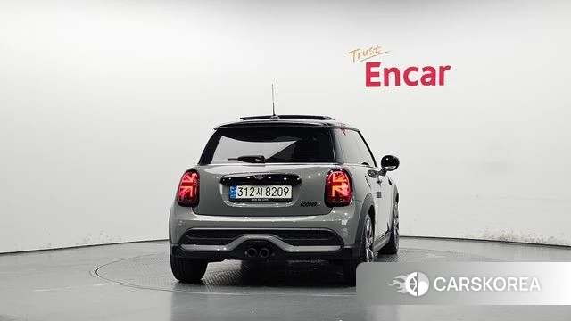Mini Cooper S id 4501088 из Кореи 23