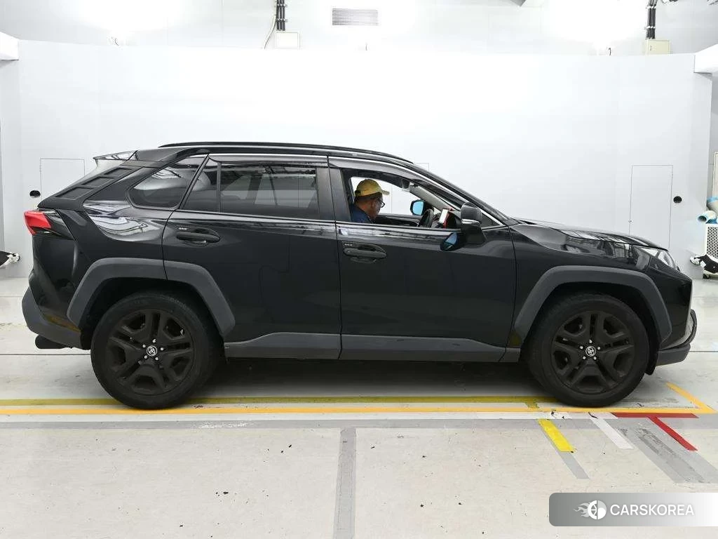 Toyota RAV4 2020 из Японии, фото 3
