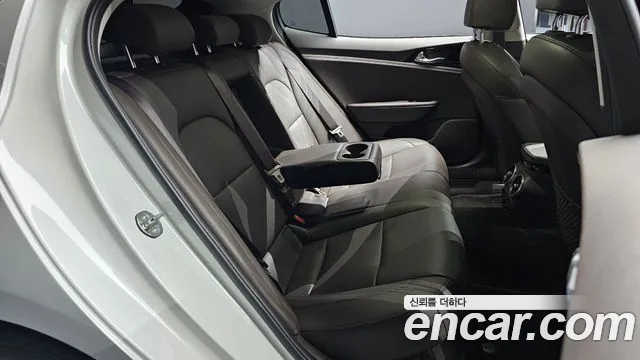 Kia Stinger id 2791623 из Кореи 13