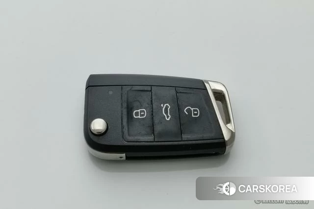 Jetta VS5 id 4210427 из Китая 17