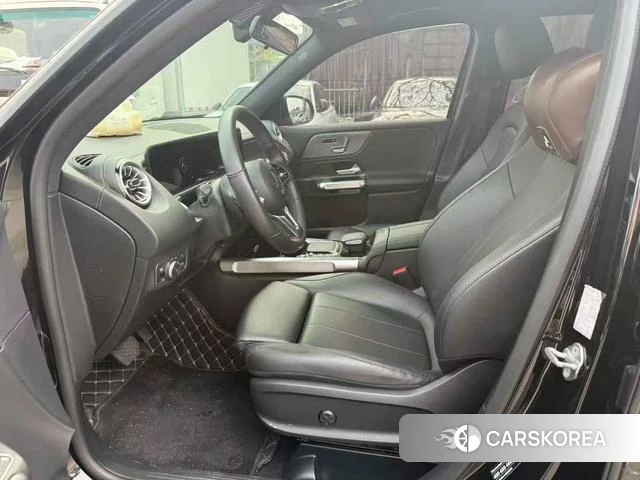 Mercedes-Benz GLB 2023 Черный из Китая, фото 3