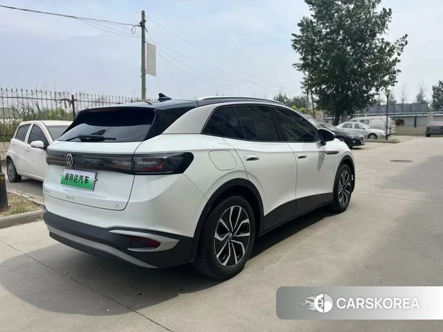 Volkswagen ID.4 X 2024 Белый из Китая, фото 3