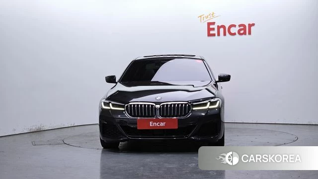 BMW 5 Series (G30) id 4389416 из Кореи 23