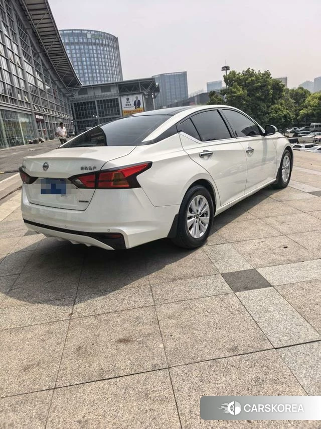 Nissan Teana id 4206997 из Китая 7