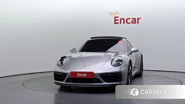 Porsche 911(992) id 4700828 из Кореи 23