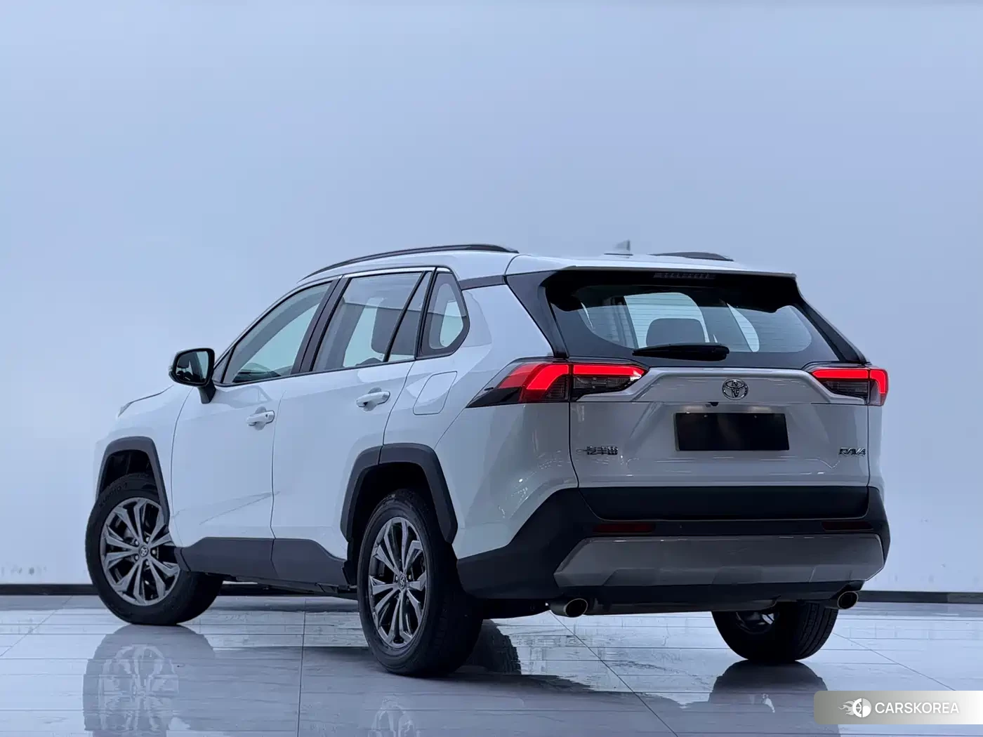 Toyota RAV4 id 4601119 из Китая 23