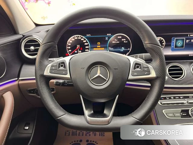 Mercedes-Benz E-class id 4209554 из Китая 13
