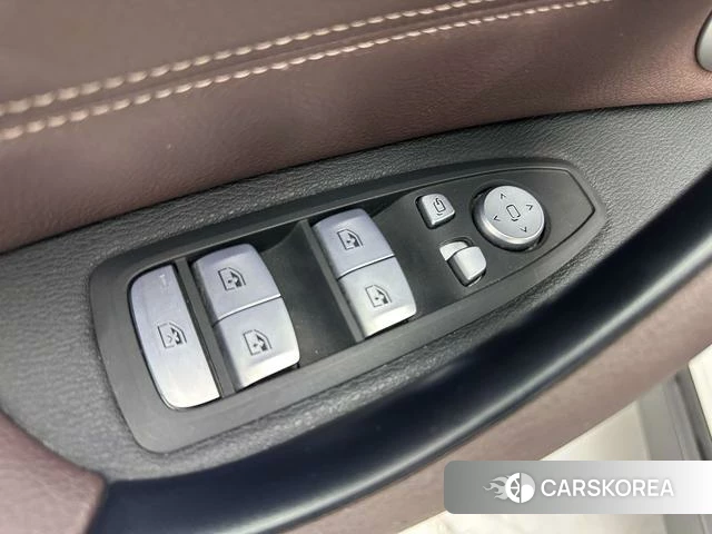 BMW X1 id 3890154 из Китая 23