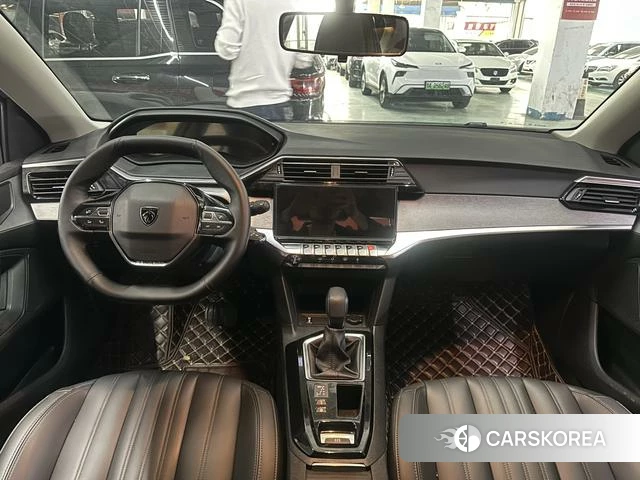 Peugeot 408 2023 Серебристо-серый из Китая, фото 3