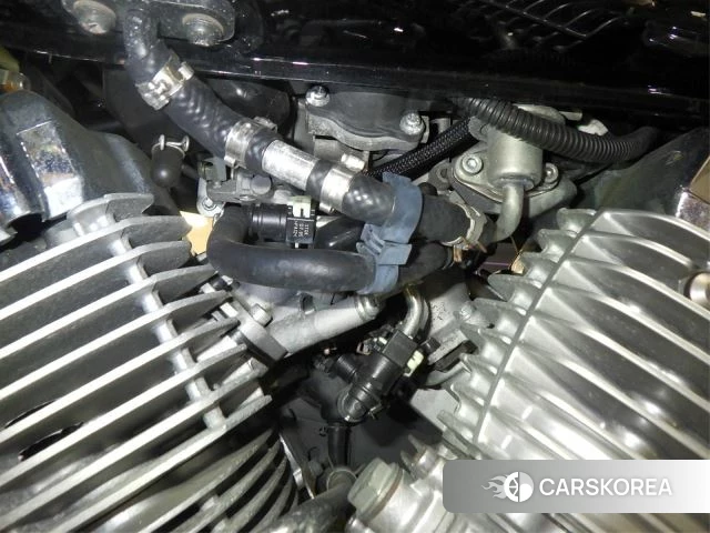 Engine photo