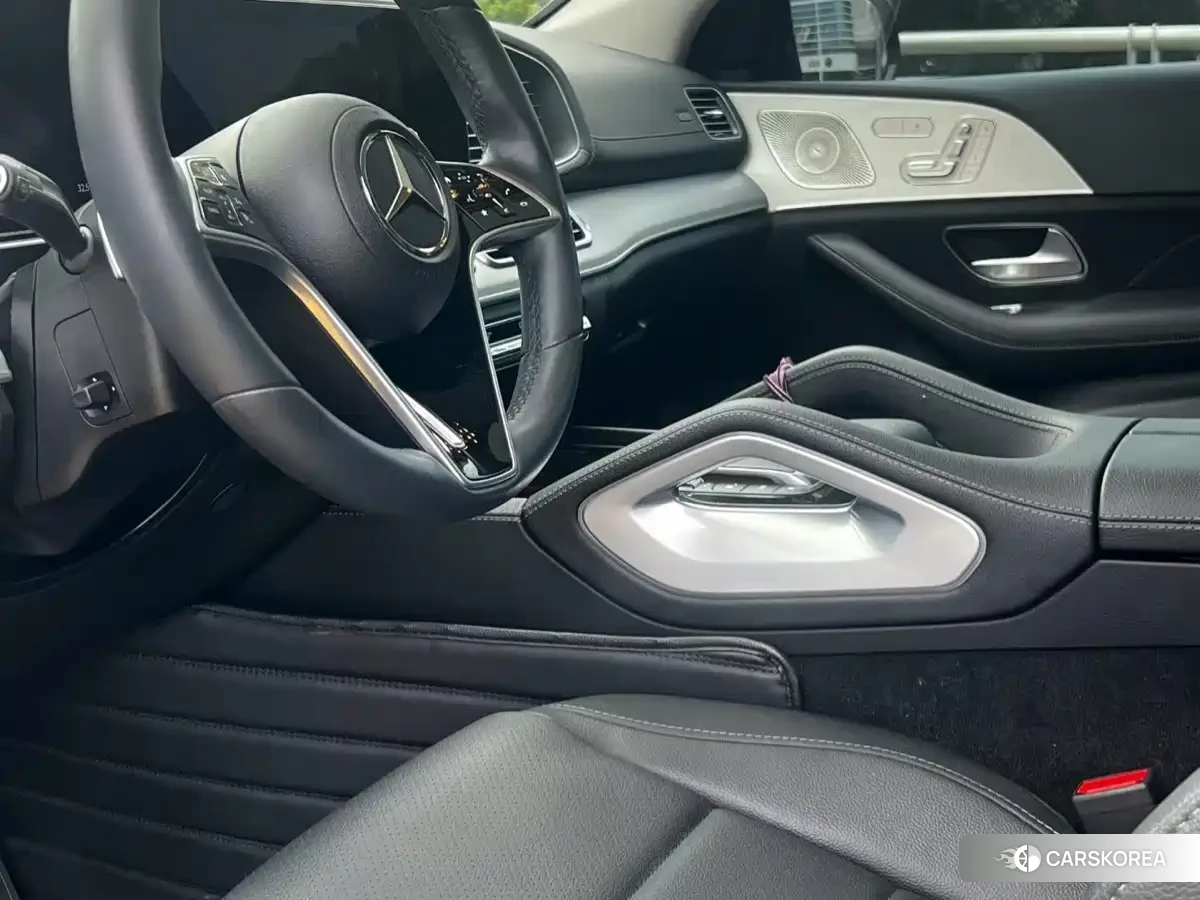 Mercedes-Benz GLE 2024 Черный из Китая, фото 3