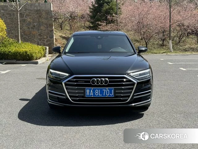 Audi A8 2022 Черный из Китая, фото 3