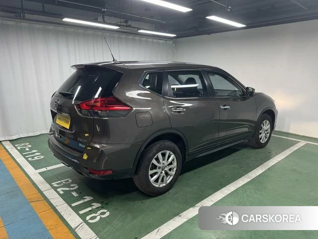 Nissan Qijun id 4208453 из Китая 13