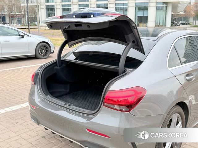 Mercedes-Benz Class A id 4264549 из Китая 23