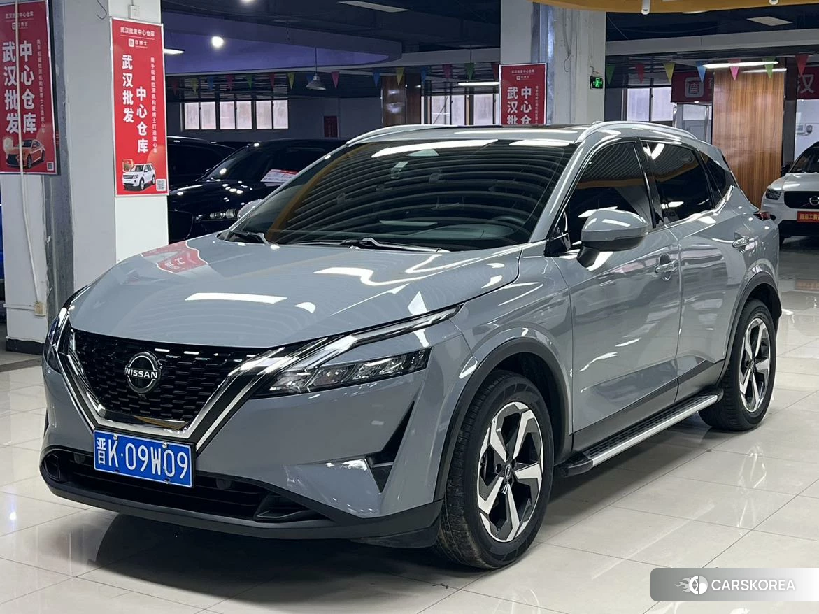 Nissan Qashqai 2023 Темно-серый из Китая, фото 5