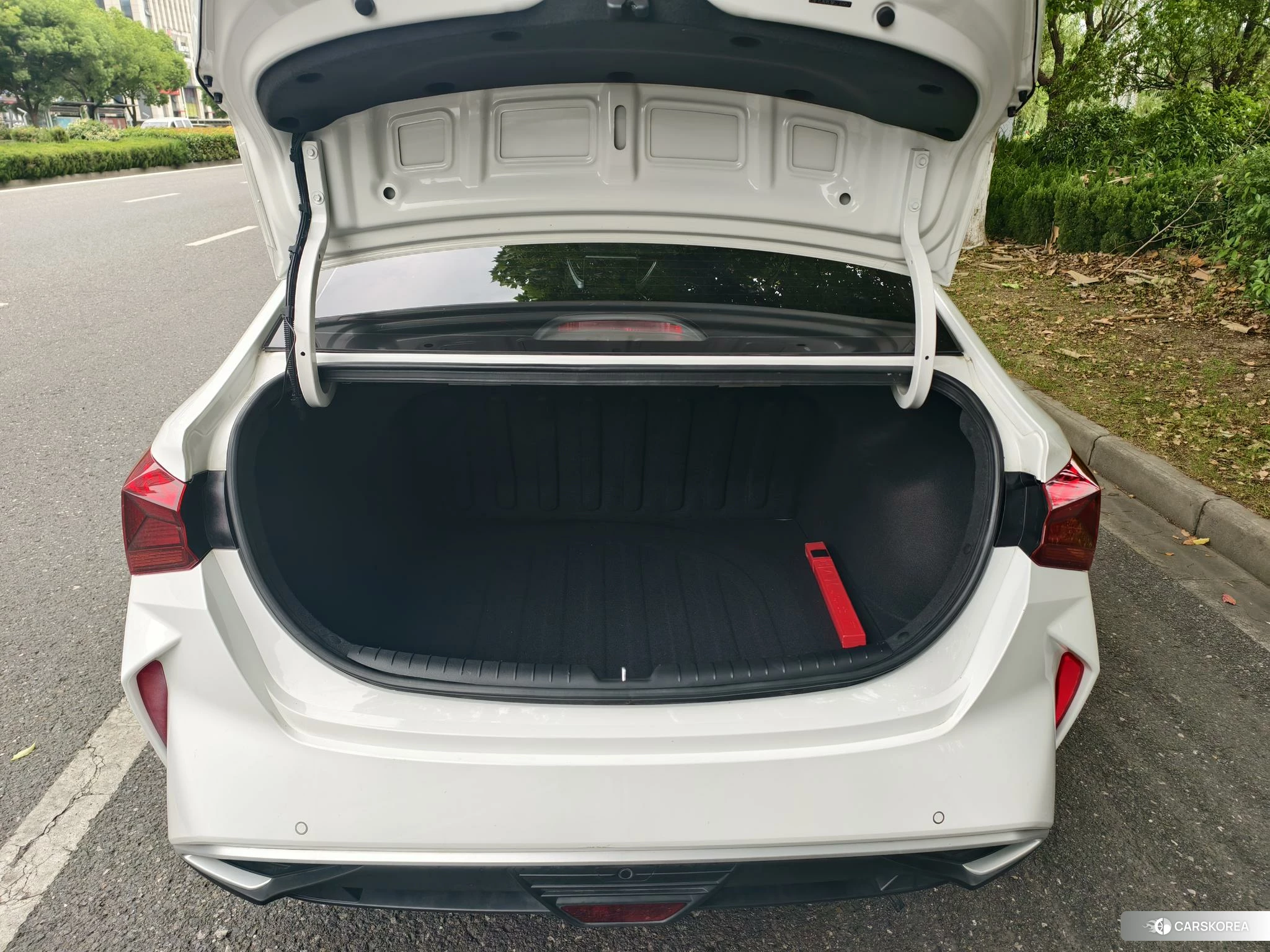 Hyundai Verna id 4454025 из Китая 8