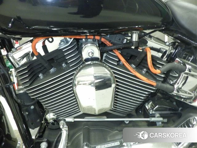 Engine photo