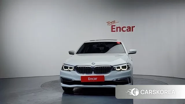 BMW 5 Series (G30) id 3489793 из Кореи 13