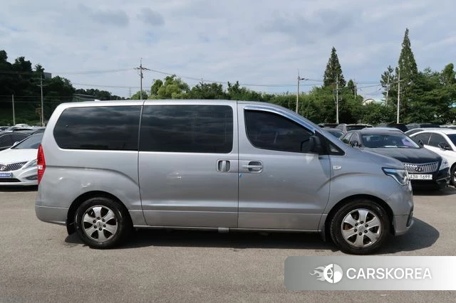 Hyundai The New Grand Starex id 4680952 из Кореи 12