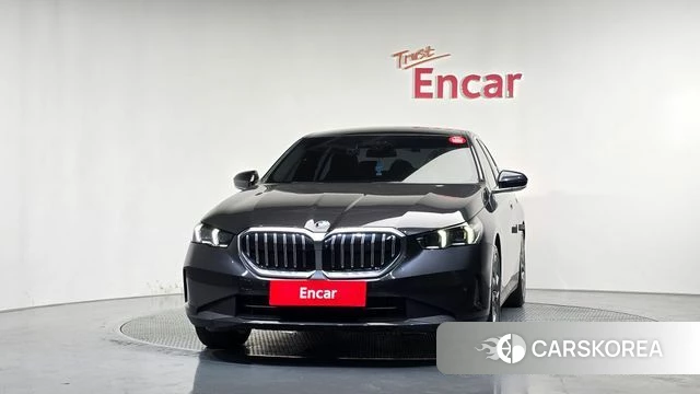 BMW 5 Series (G60) id 4762836 из Кореи 23