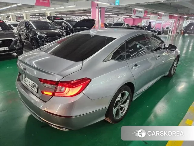 Honda Accord 10th Generation id 3612410 из Кореи 13
