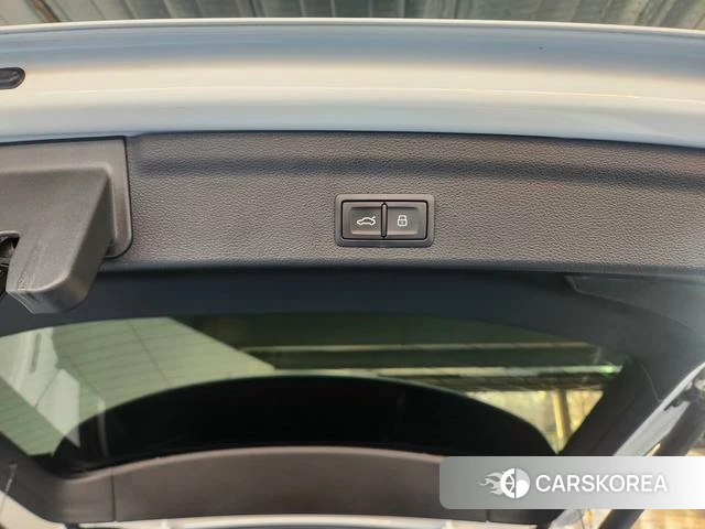 Audi Q3 2023 Белый из Китая, фото 5