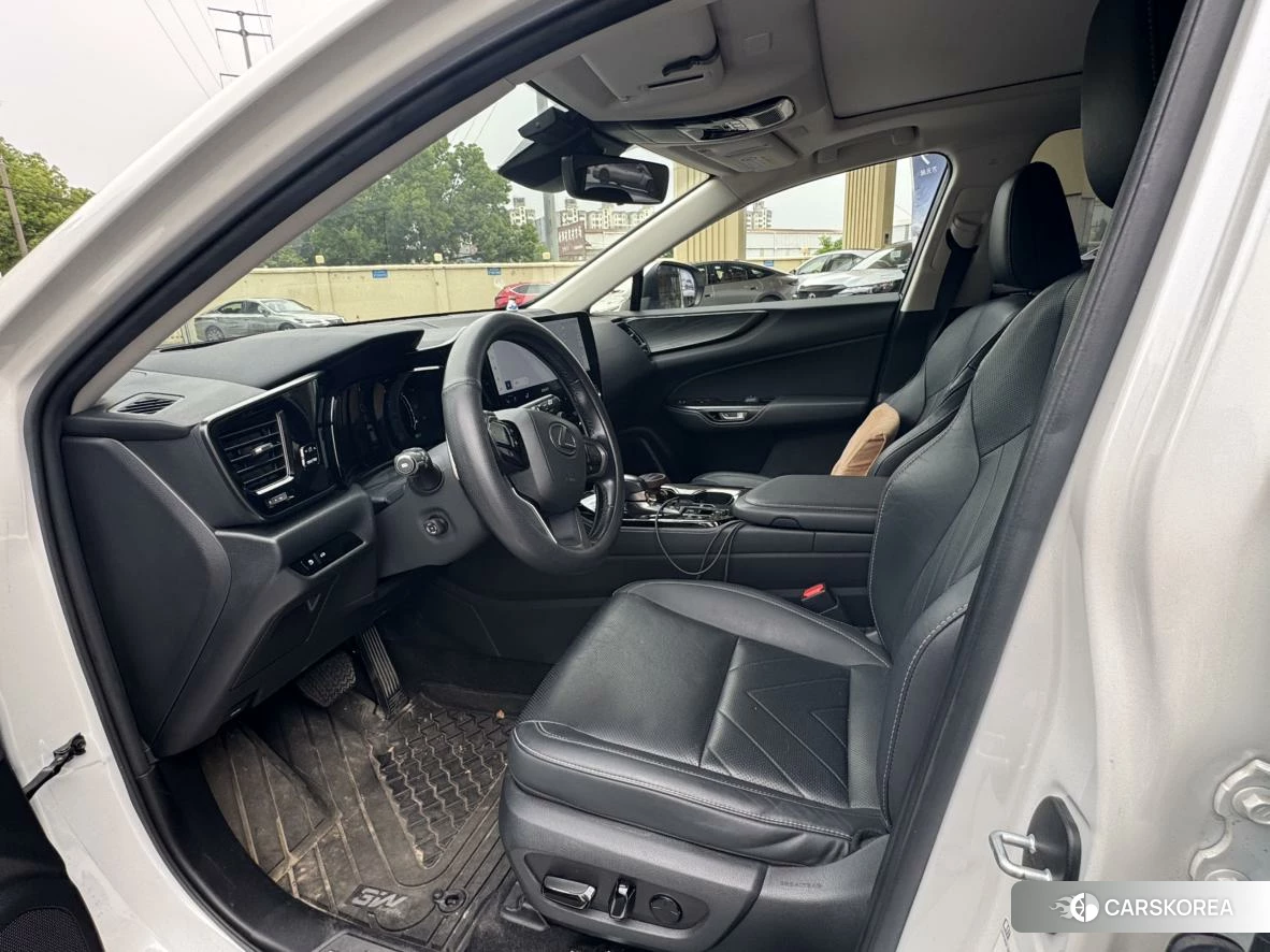 Lexus NX 2021 Белый из Китая, фото 6