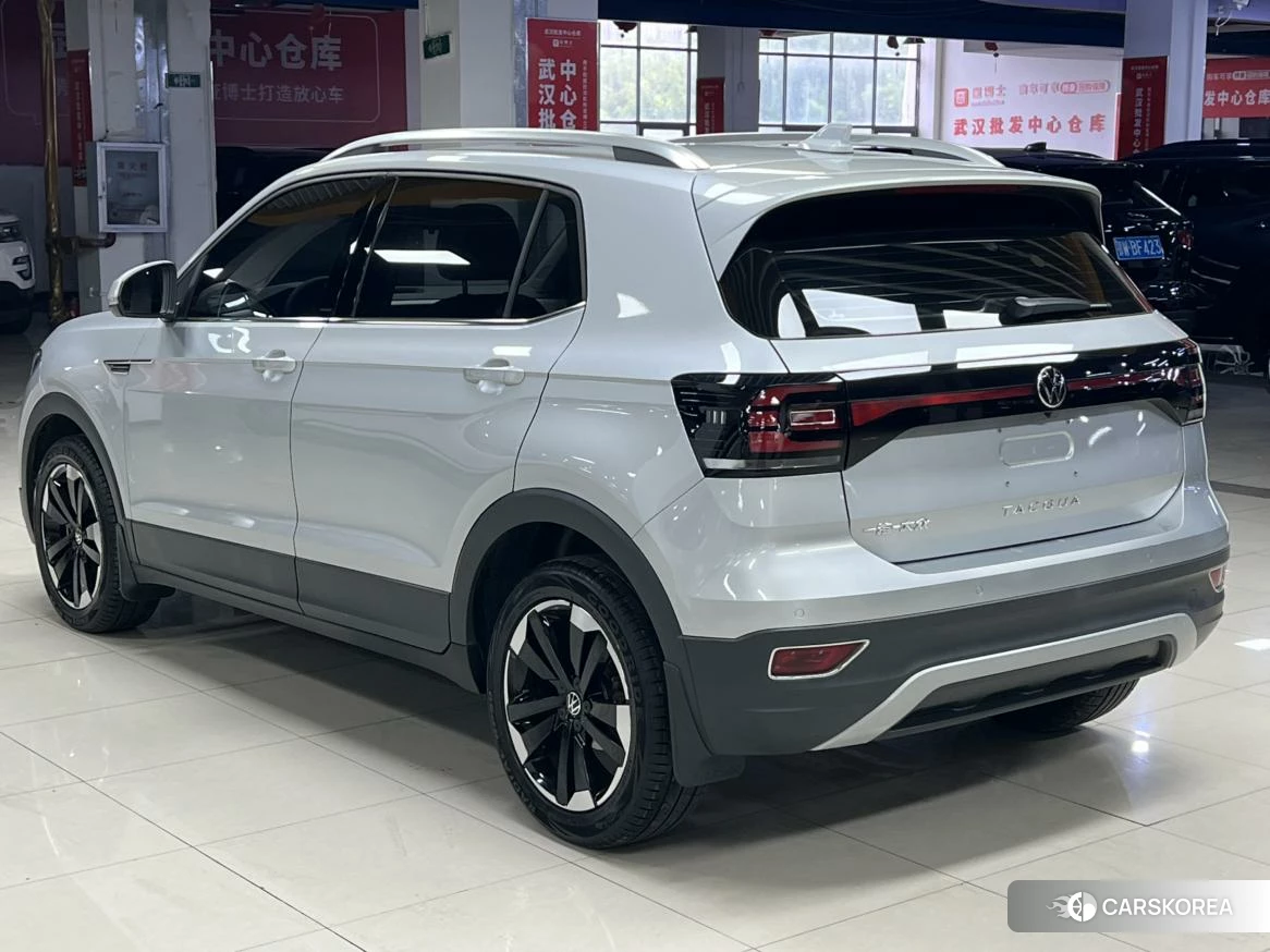 Volkswagen Exploring the shadow id 4452211 из Китая 9
