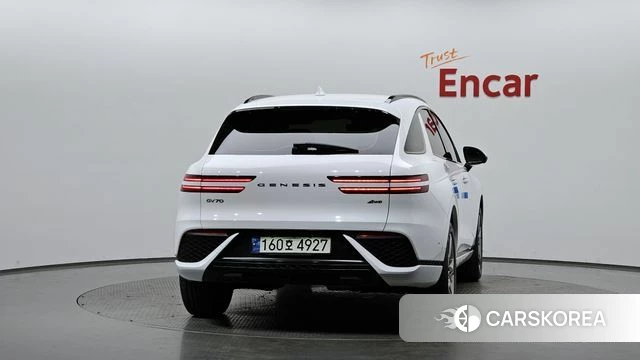 Genesis GV70 id 3893020 из Кореи 13