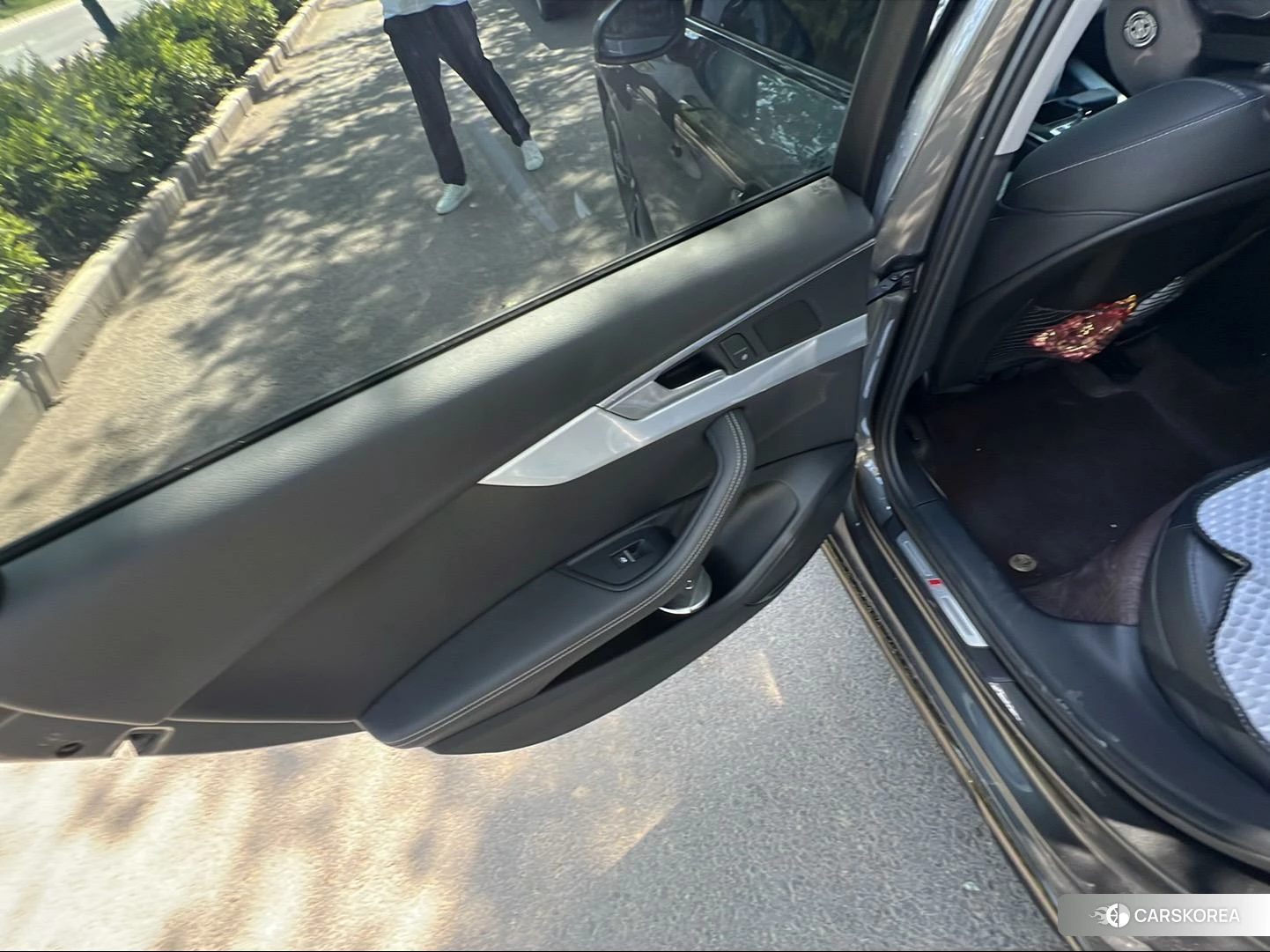 Audi A4L id 4452446 из Китая 14