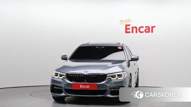 BMW 5 Series (G30) id 3742854 из Кореи 13