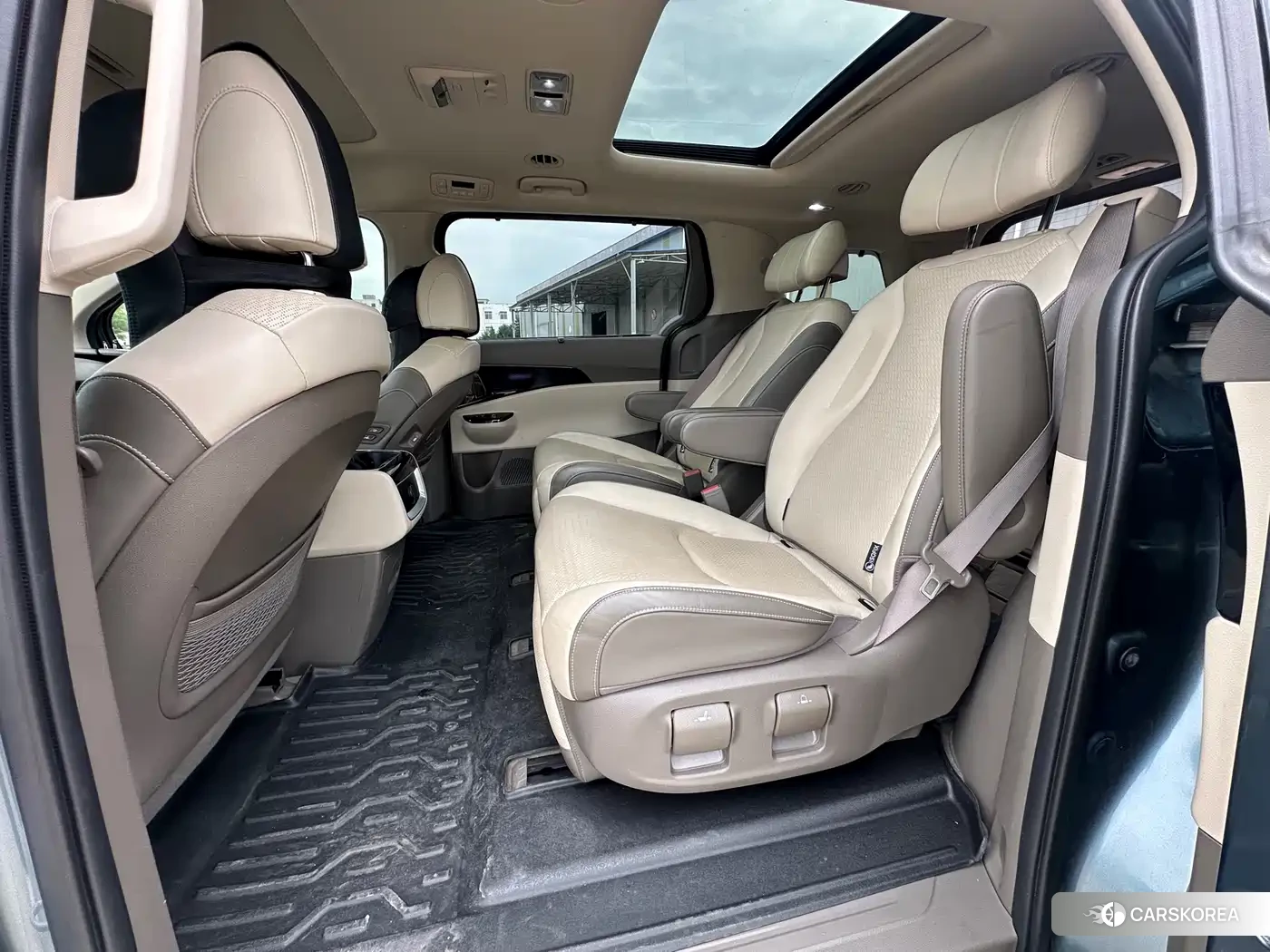 Kia Carnival id 4589317 из Китая 7