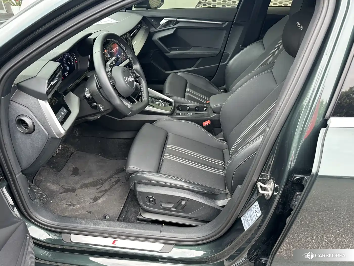 Audi A3 2023 Зеленый из Китая, фото 3