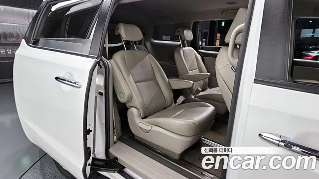 Kia The New Carnival id 2566585 из Кореи 13