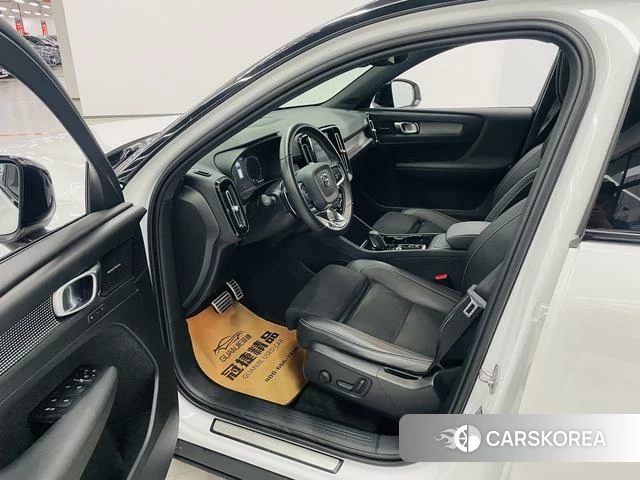 Volvo XC40 id 4211597 из Китая 10