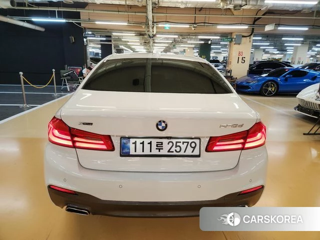 BMW 5 Series (G30) id 4453465 из Кореи 13