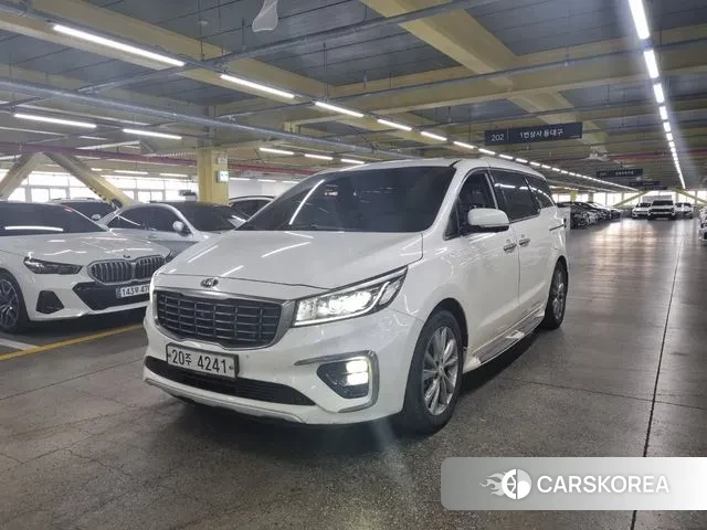 Kia The New Carnival 2018 Белый из Кореи, фото 3